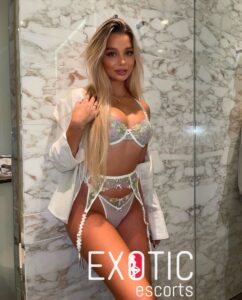 Giza escort