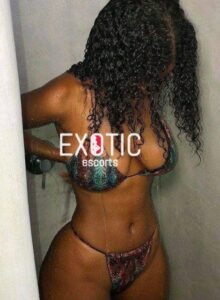 Kebri Dahar escort