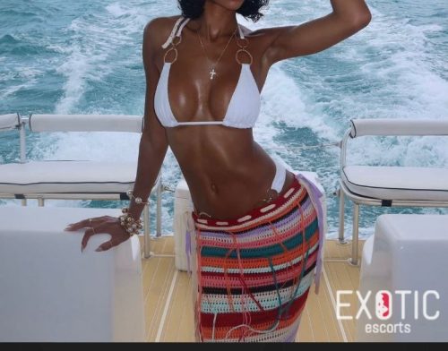 Mariamu, escort in Dar es Salaam, Africa (photo 2)