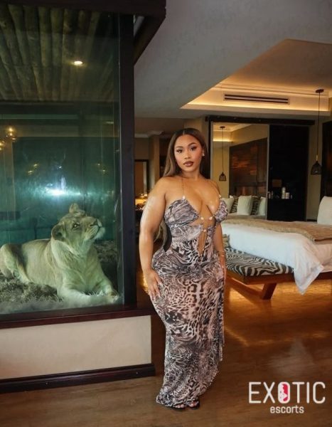 Candy, escort in Abidjan, Africa