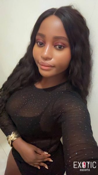 Roxy juicy, escort in Abidjan, Africa