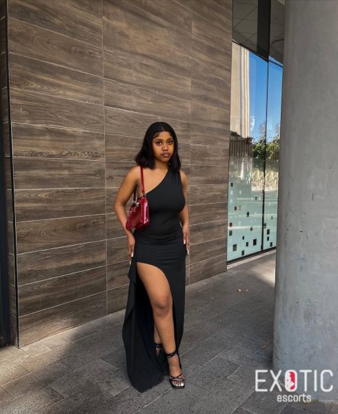 Anabelle, escort in Abidjan, Africa (photo 2)