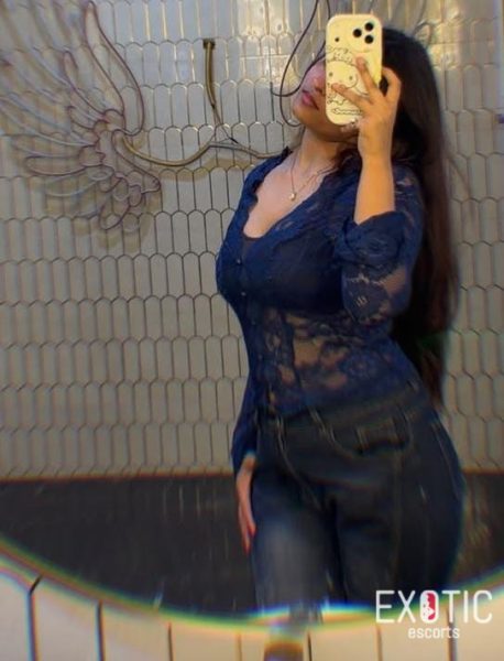 Amina, escort in Dar es Salaam, Africa