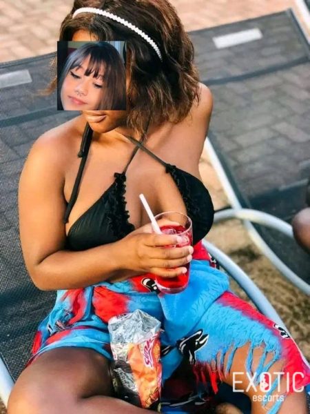 Tina, escort in Matola, Africa (photo 2)